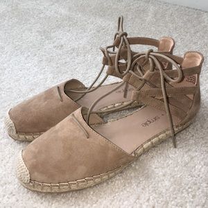 Adorable tan  espadrilles